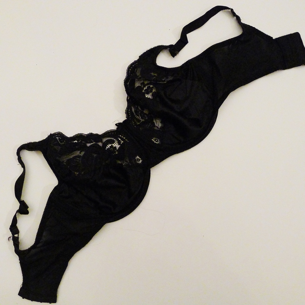 Bra